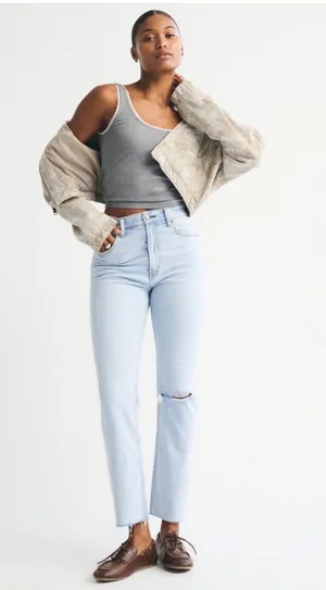 Curve Love Ultra High-Rise Straight Abercrombie thumbnail 1