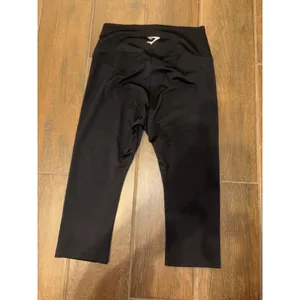 Gymshark Cropped‎ Leggings M Black High Waisted Activewear Yoga Pants thumbnail 5