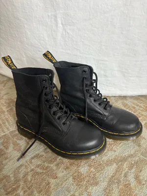 Dr. Martens 1460 Pascal Virginia Leather Boots thumbnail 2