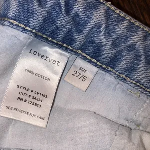 Lovervet by Vervet jeans distressed size 27/5 thumbnail 4
