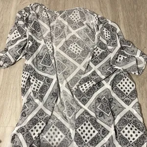Cardigan Size M thumbnail 1