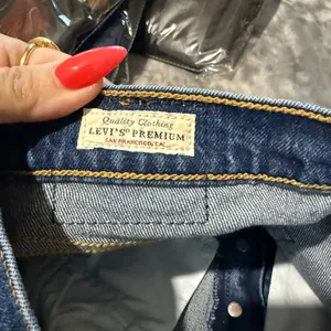 Levi's Ribcage Bootcut Women 27 High Rise Dark Wash Denim Jeans High Waisted thumbnail 5