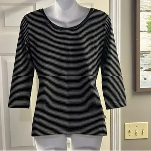White House Black Market Black White Striped Floral Accent Women's Top Small thumbnail 8