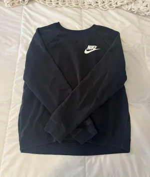 Nike Crewneck Pullover thumbnail 1
