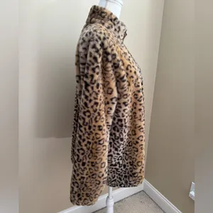 Pink Lily Faux Fur Leopard Print Quarter Zip Pullover (Oversized) thumbnail 6