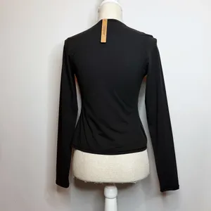 NWT Skims Fits Everybody Long Sleeve T-Shirt thumbnail 4