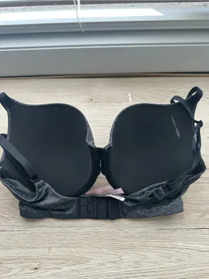 Victoria's Secret T-Shirt Push Up Bra 32DD Gray/Black Padded Underwire thumbnail 2