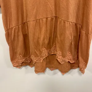 Daytrip buckle V-Neck Short Sleeve bohoTop in Warm Orange! Size medium thumbnail 3