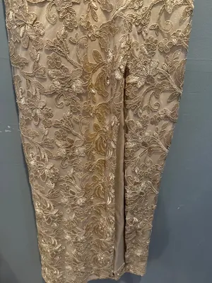 Emerald Sundae Women’s Size 5 Gold Lace Formal Dress Prom Graduation Wedding thumbnail 3