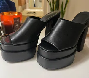 Chunky Platform Heels Black Size 6.5 thumbnail 1
