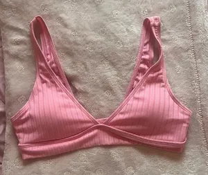pink bikini top thumbnail 1