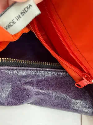 Vintage Tano Handbags 4015 Purple Leather Hobo Shoulder Crossbody Bag thumbnail 4