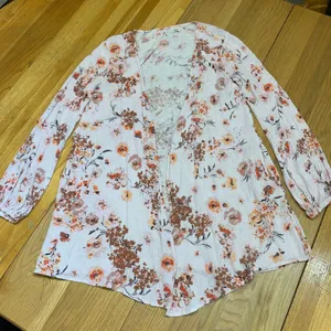 Altar'd State Floral Print Kimono Cardigan‎ Lightweight Duster Womens Medium thumbnail 1