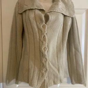 Lo.‎ Ri Cream Knit Cardigan thumbnail 1