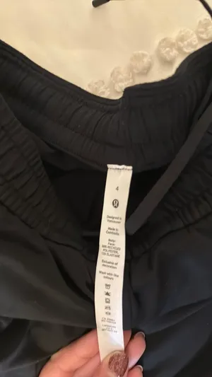 Lululemon Joggers black  thumbnail 3