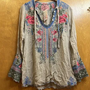 “Millie” Blouse. *sold out in stores* $260 MSRP. Wheat Color. NWT thumbnail 8