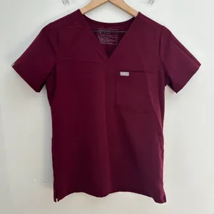 - Catarina One-Pocket Scrub Top Burgundy Doctor Nurse Uniform thumbnail 3
