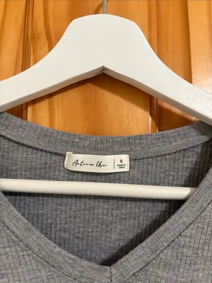 Nordstrom Active USA Size Small Grey Ribbed Long-Sleeve Shirt thumbnail 2