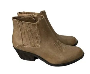Frye & Co. JUDE Western Style Side Zip Ankle Boots Beige Taupe Sz 8.5M thumbnail 1