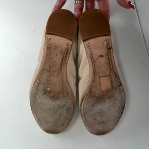 Tory Burch Minnie Womens 8.5 Cap Toe Logo Beige Gold Ballet Flat Slip On Shoe thumbnail 10