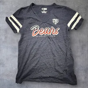 NFL Team Apparel Chicago Bears Womens V-Neck Graphic T-Shirt Heather Navy Small thumbnail 1