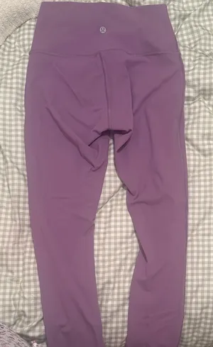 Lululemon Wunder Under Leggings thumbnail 1