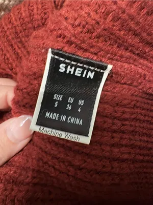 SHEIN Cream, Blush & Wine Colorblock Crew Sweater thumbnail 4