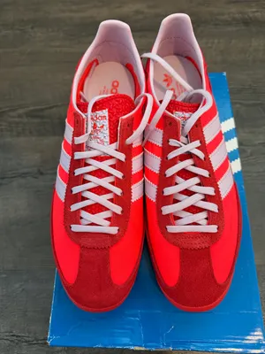 Adidas Women’s 8.5 SL 72 OG JH7392 Solar Red/Ice Lavender/Better Scarlet Sneaker thumbnail 3