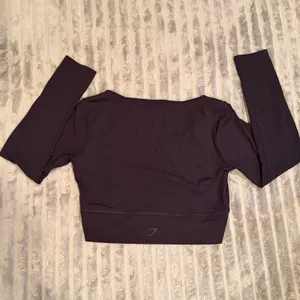 Gymshark Training V-Neck‎ Crossover Long Sleeve Crop Top Black - Size Small thumbnail 3