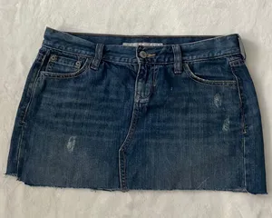 Old Navy Denim Miniskirt thumbnail 1
