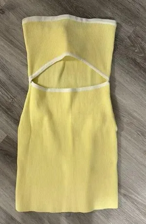 Beginning Boutique Yellow dress thumbnail 1
