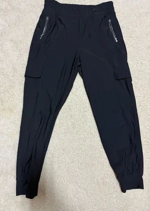 Old Navy Joggers thumbnail 1