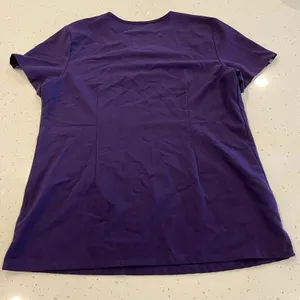 Figs‎ Catarina One-Pocket Scrub Top Purple size Small thumbnail 2