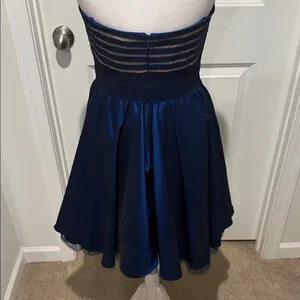 Aidan Mattox Women's Spaghetti Sequined Tulle Party Dress Size 6. EUC thumbnail 5