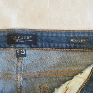 Judy Blue Size 9/29 Buffalo Plaid Patch Skinny Blue Ripped Denim Jeans JB8268DK thumbnail 3
