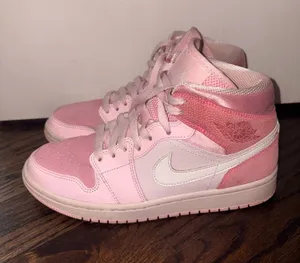 Nike Jordan 1 Mid Digital Pink Shoes thumbnail 1