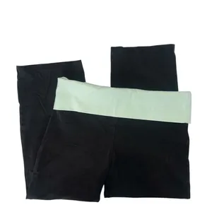 Y2K VS PINK Fold Over Cropped Leggings! thumbnail 2