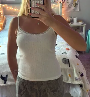 Brandy Melville Tank White thumbnail 1