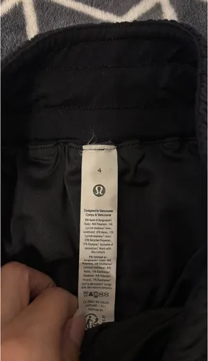 Lululemon Shorts thumbnail 4