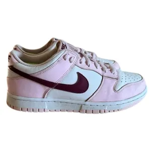 Nike Dunk Low Women’s Pink White Burgundy Sneakers Size 8.5 thumbnail 6