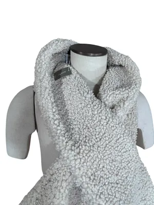 NEW J. Crew Sherpa Pull-Through Scarf in Cream Ivory NWT thumbnail 2