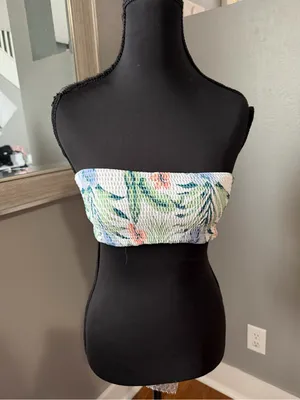 Hollister Tropical Floral Smocked Strapless Lace Back Bandeau Swim Top Small thumbnail 3