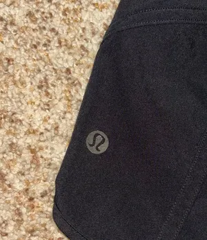Lululemon Shorts thumbnail 3