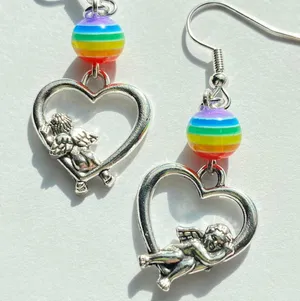 Antique retro style sleeping cute angel heart rainbow dangle earrings❤️👼 thumbnail 1