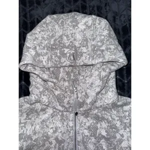 Lululemon Hooded Define Jacket Nulu Hideaway Camo Starlight Size 10 thumbnail 3