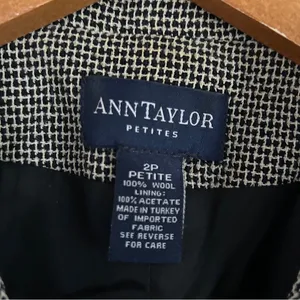 Ann Taylor Petites Black White Tweed Blazer Jacket Formal Office Business 2P thumbnail 2