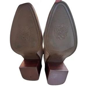 Vince Camuto Kreshna Suede Chelsea Ankle Boots Size 8 Block Heel thumbnail 3