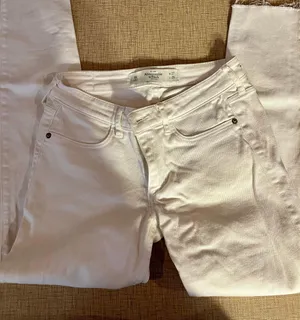 Abercrombie White Jeans thumbnail 1
