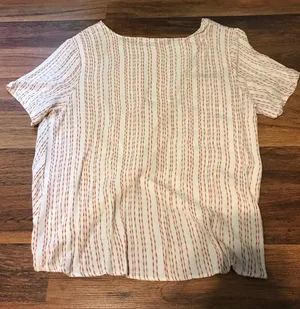 Short Sleeve Blouse White Size L thumbnail 1