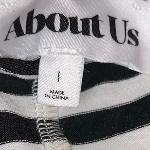 NWT About‎ Us Black & White Striped Off-Shoulder Top thumbnail 5